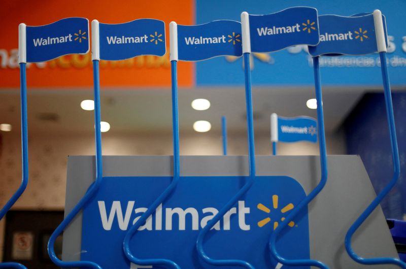 Walmart cierra temporalmente una docena de tiendas en la costa este tras la tormenta invernal